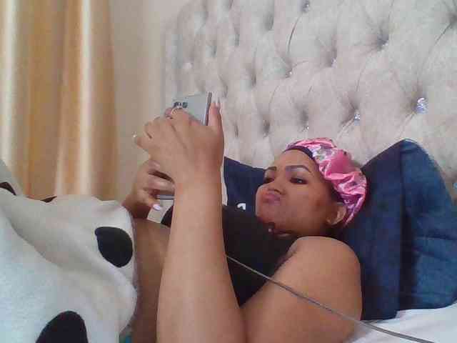 Blackmelanin1 webcam