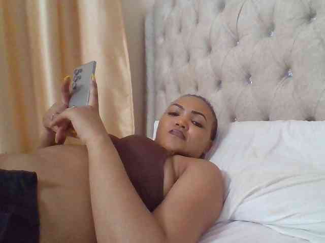 Blackmelanin1 webcam