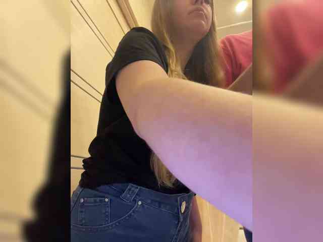 sweet1squirt webcam