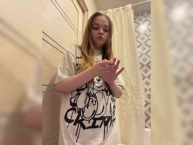 sweet1squirt webcam