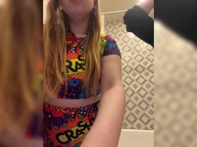 sweet1squirt webcam