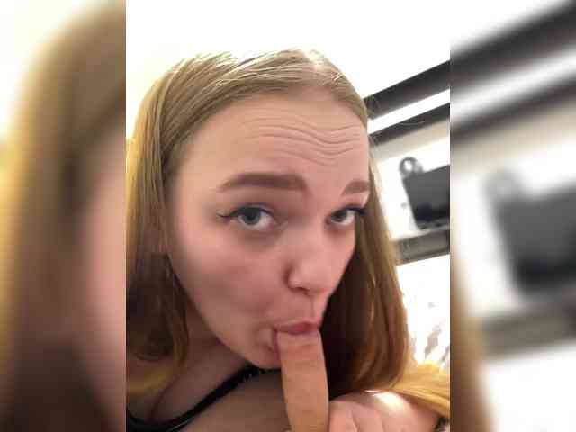 sweet1squirt webcam