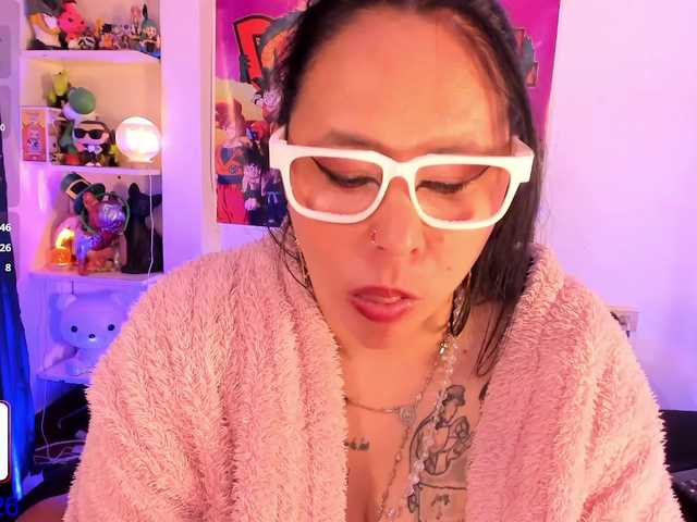 yeye-scs's BongaCams show and profile