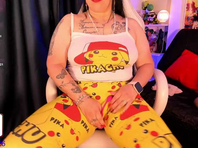 yeye-scs's BongaCams show and profile