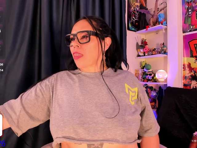 yeye-scs's BongaCams show and profile