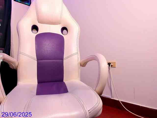 free live sex chat Yeye-scs