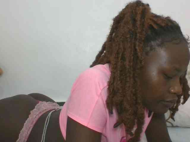 Darberry21 webcam