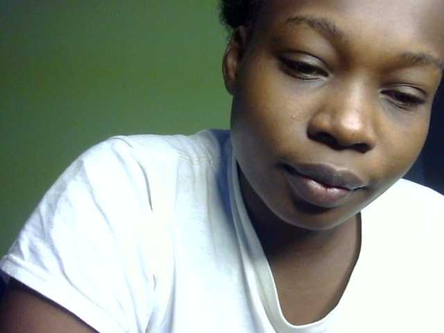 Pretty-horny's BongaCams show and profile