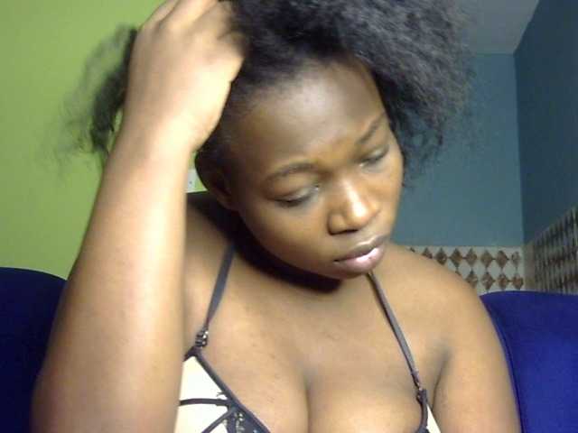 Pretty-horny's BongaCams show and profile