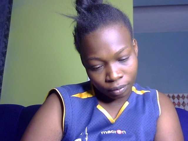 Pretty-horny's BongaCams show and profile