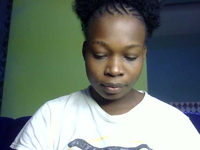 Pretty-horny's BongaCams show and profile