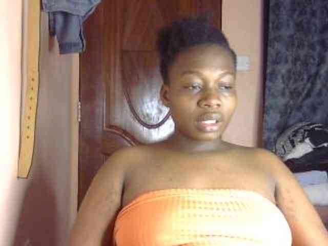 Pretty-horny webcam