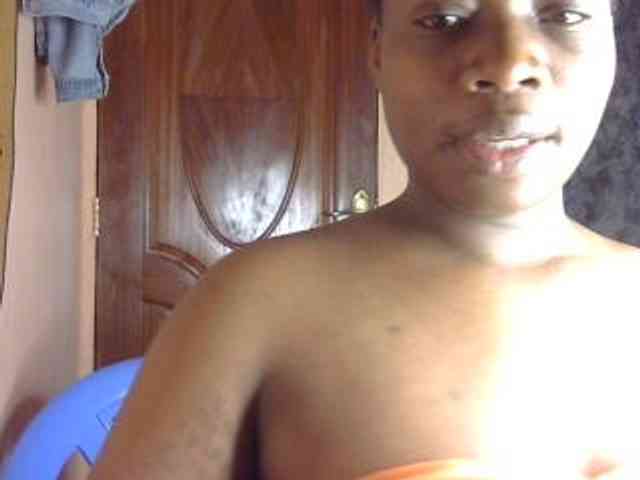 Pretty-horny webcam