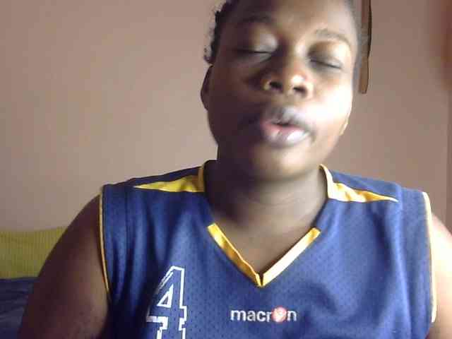 Pretty-horny webcam