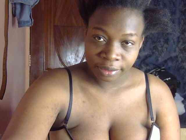Pretty-horny webcam