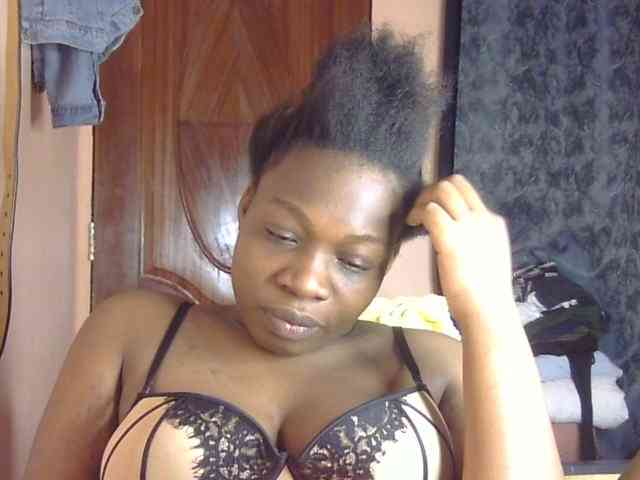 Pretty-horny webcam