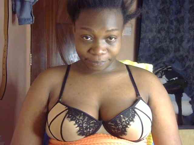 Pretty-horny webcam