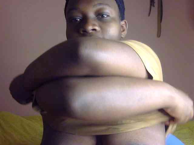 Pretty-horny webcam