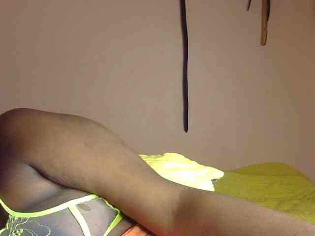 Pretty-horny webcam