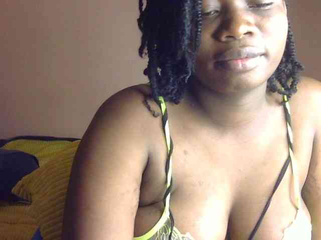 Pretty-horny webcam