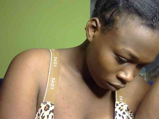 Pretty-horny Live Webcam on BongaCams