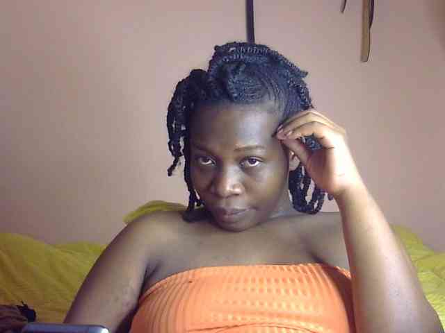 Pretty-horny webcam