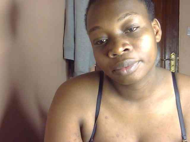 Pretty-horny webcam