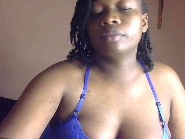 Pretty-horny webcam