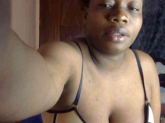 Pretty-horny webcam