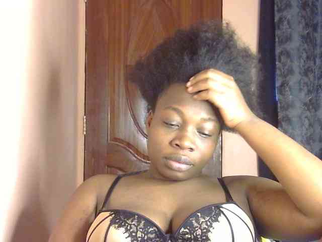 Pretty-horny webcam