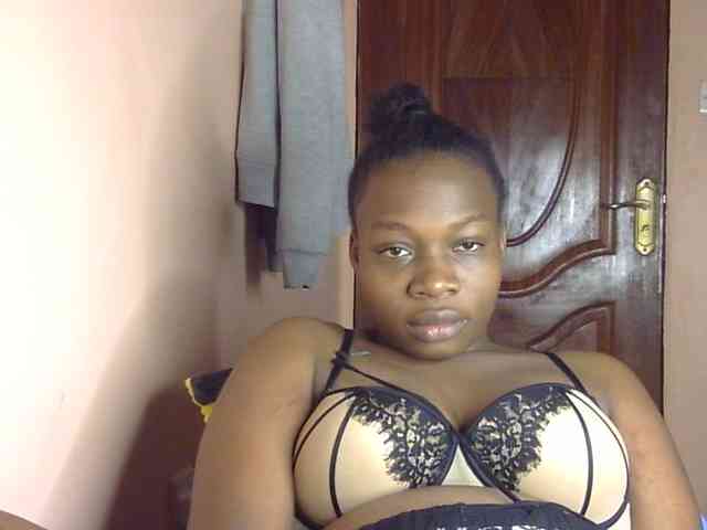 Pretty-horny webcam