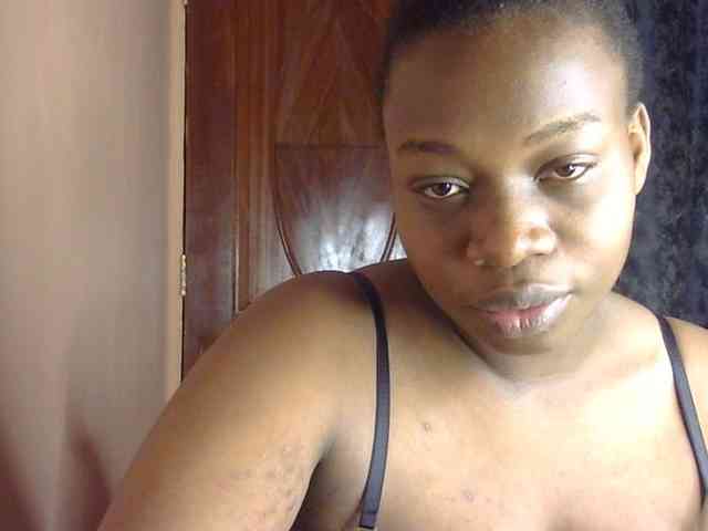 Pretty-horny webcam