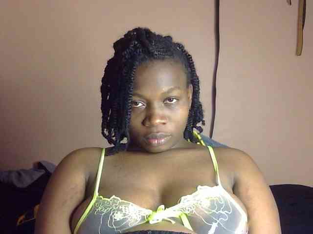 Pretty-horny webcam