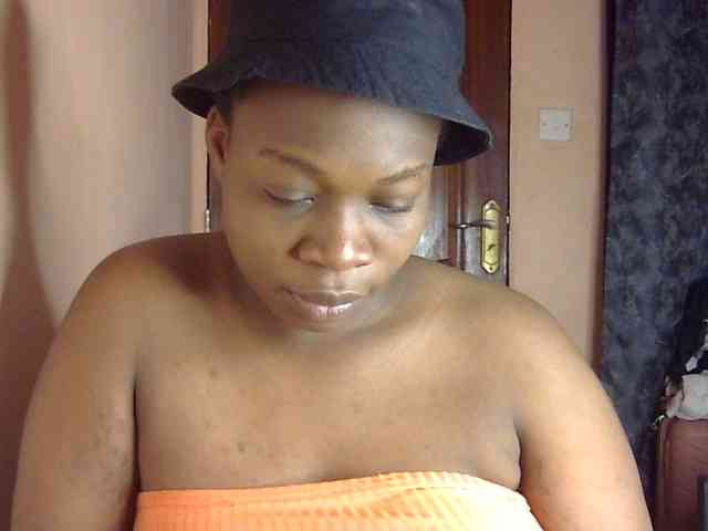Pretty-horny webcam