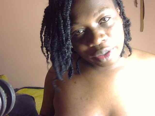 Pretty-horny webcam