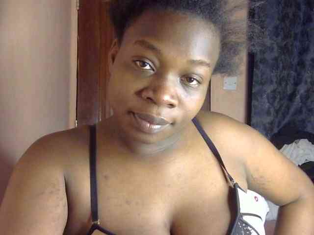 Pretty-horny webcam