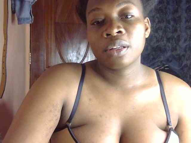 Pretty-horny webcam