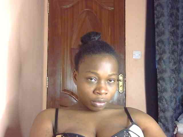 Pretty-horny webcam