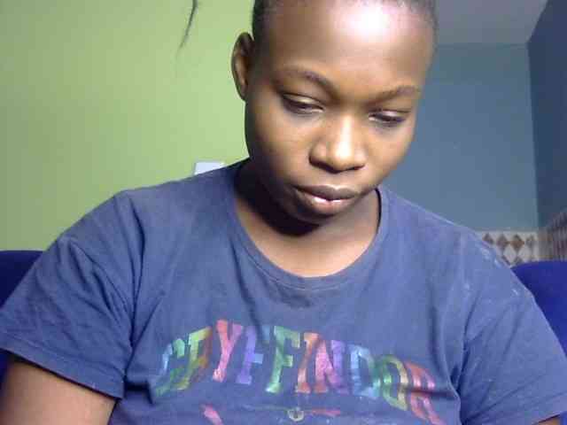 Pretty-horny Pretty-horny