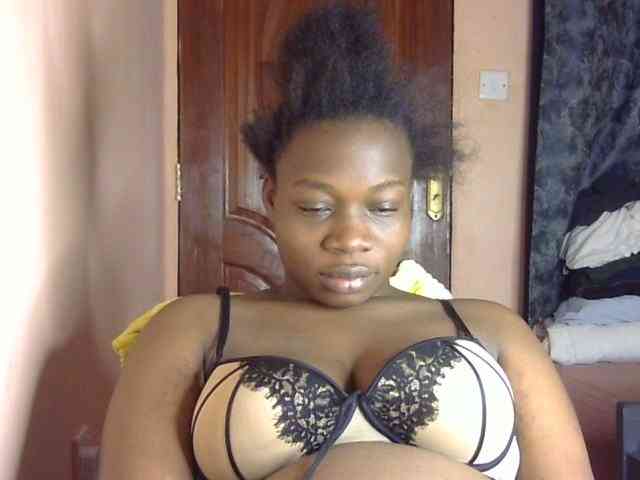 Pretty-horny webcam