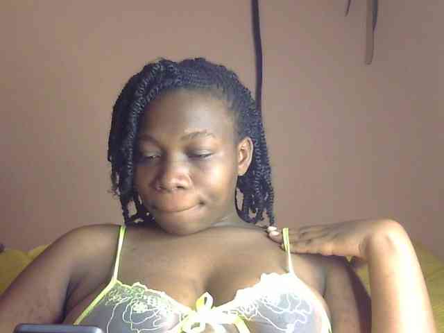 Pretty-horny webcam