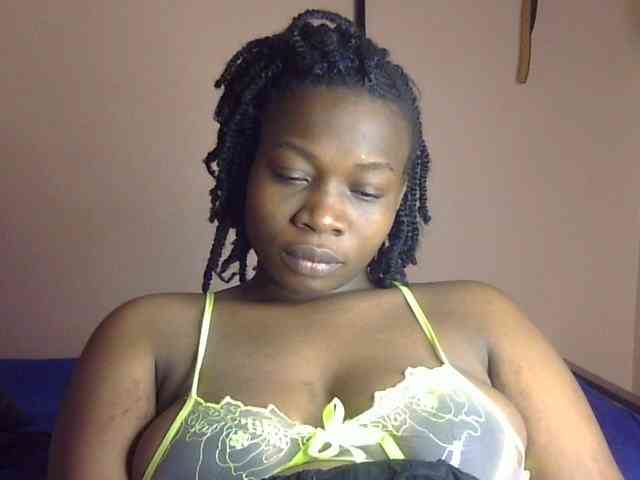 Pretty-horny webcam