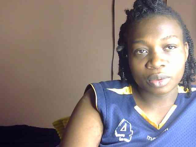 Pretty-horny webcam