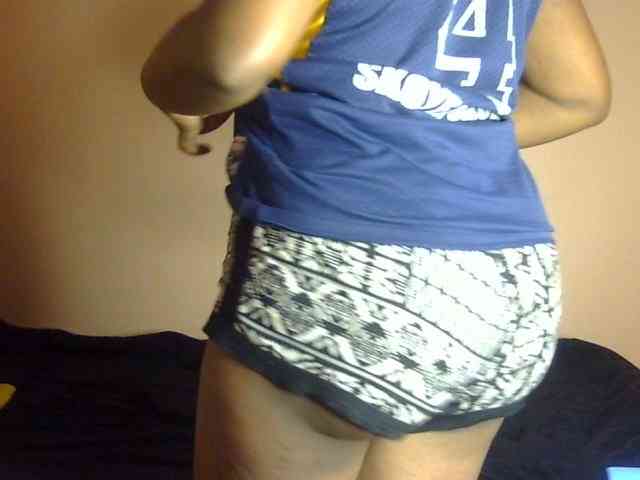 Pretty-horny webcam