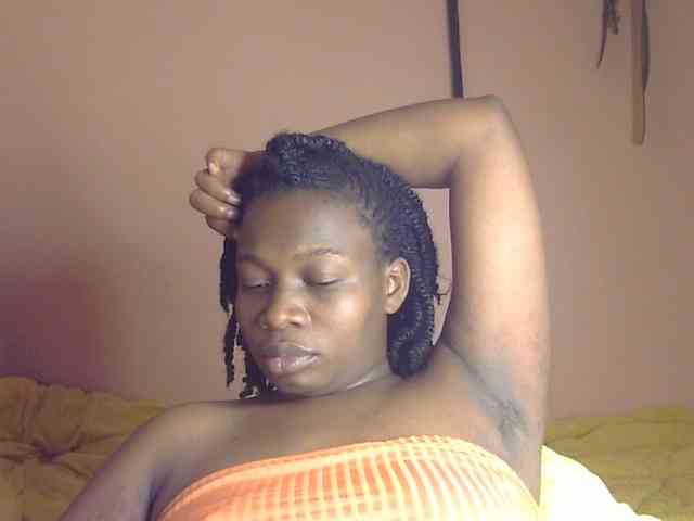 Pretty-horny webcam