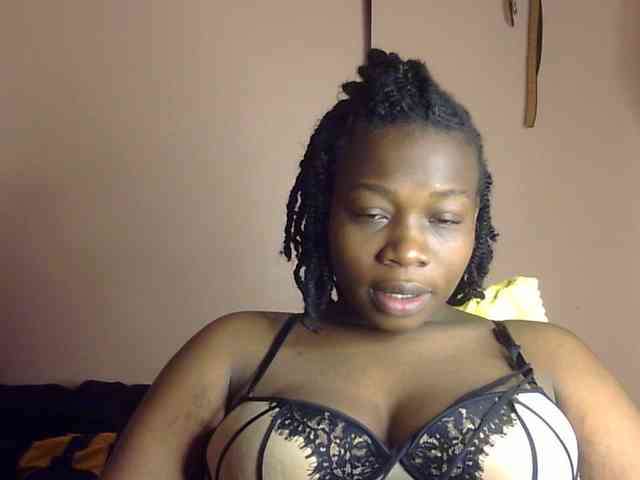 Pretty-horny webcam
