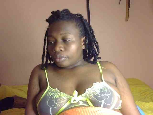 Pretty-horny webcam