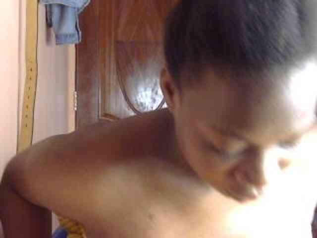 Pretty-horny webcam