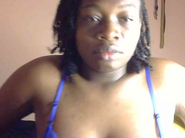Pretty-horny webcam