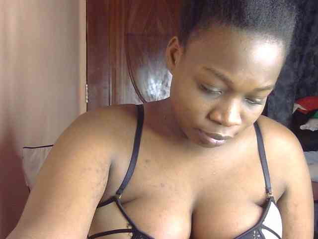 Pretty-horny webcam